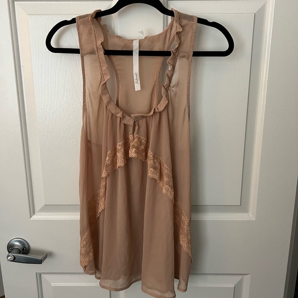 Lace Tank Top - Picture 1 of 8